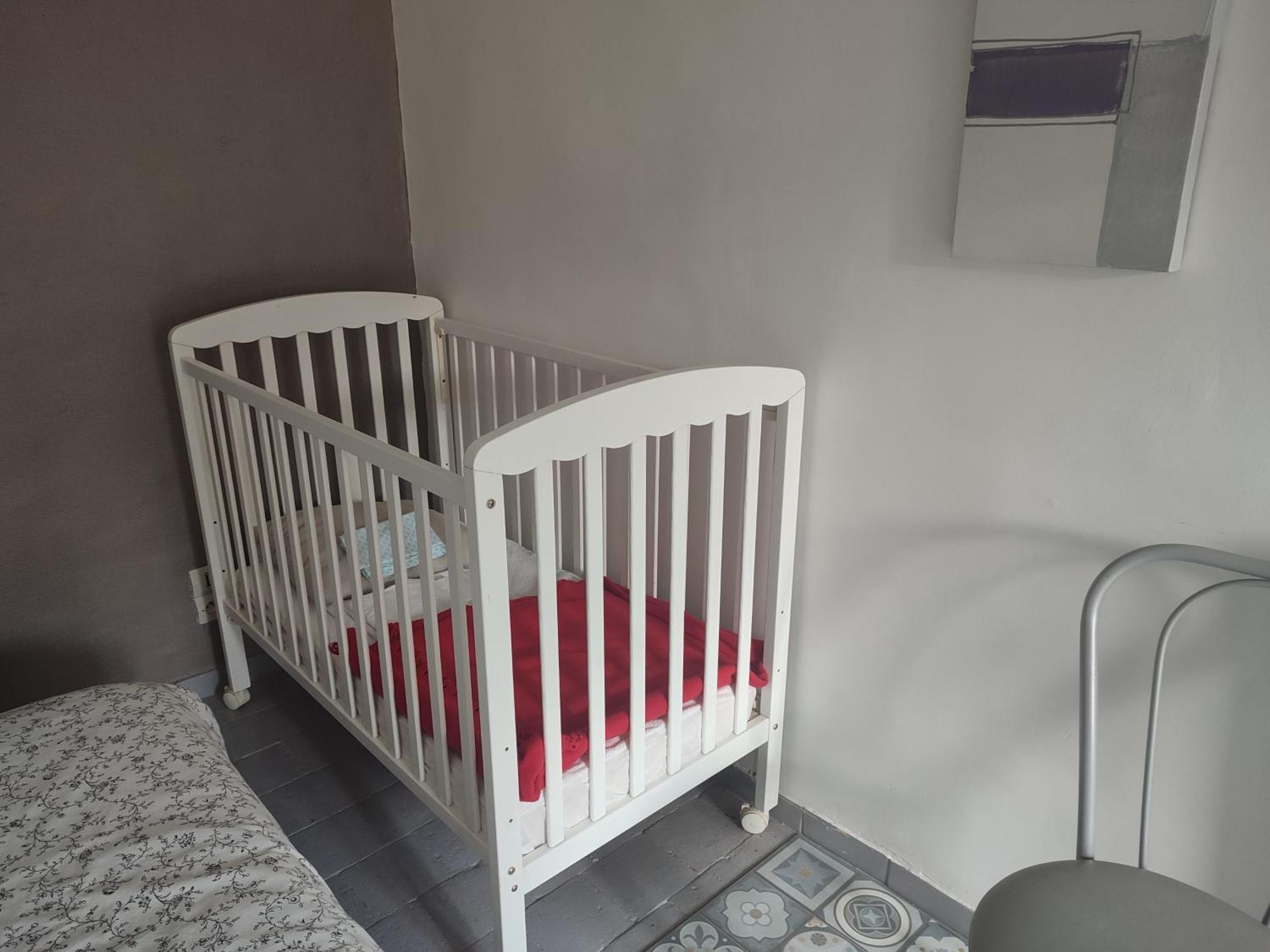 Maison Plain Pied, 2 Chambres, Longere Typique , Fraiche, Dans Bourg Avec Tous Commerces Lucay-le-Male Экстерьер фото