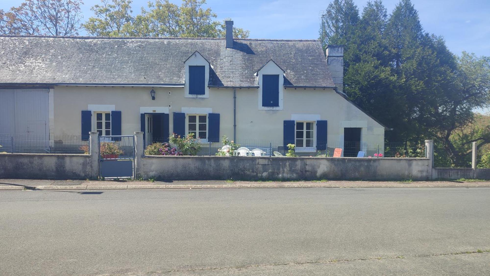 Maison Plain Pied, 2 Chambres, Longere Typique , Fraiche, Dans Bourg Avec Tous Commerces Lucay-le-Male Экстерьер фото
