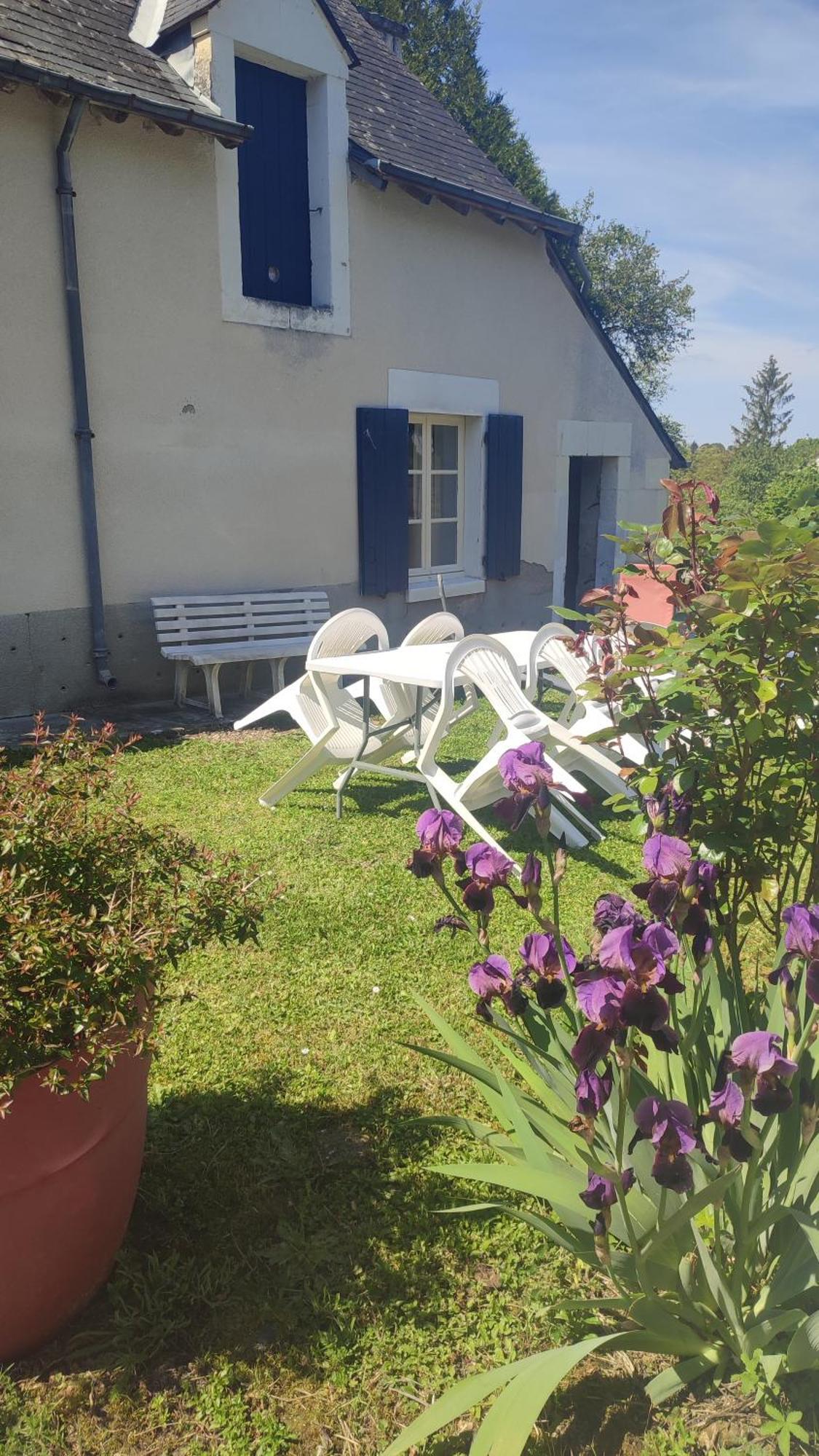 Maison Plain Pied, 2 Chambres, Longere Typique , Fraiche, Dans Bourg Avec Tous Commerces Lucay-le-Male Экстерьер фото