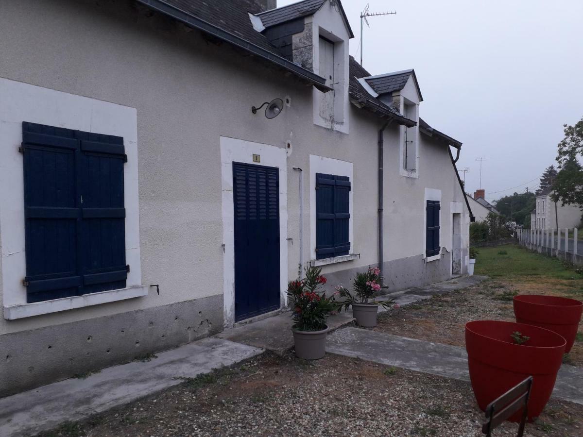 Maison Plain Pied, 2 Chambres, Longere Typique , Fraiche, Dans Bourg Avec Tous Commerces Lucay-le-Male Экстерьер фото